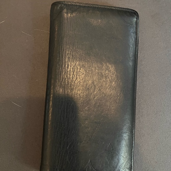 Louis Vuitton Men’s Wallet - Picture 3 of 4